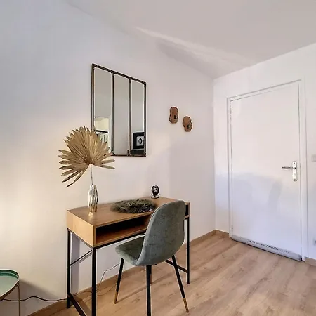 Agathe Vue Style Et Parking Daire *